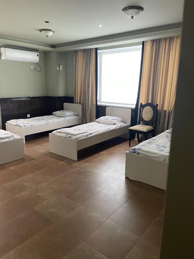 Mang'O Hostel Актау Екстериор снимка