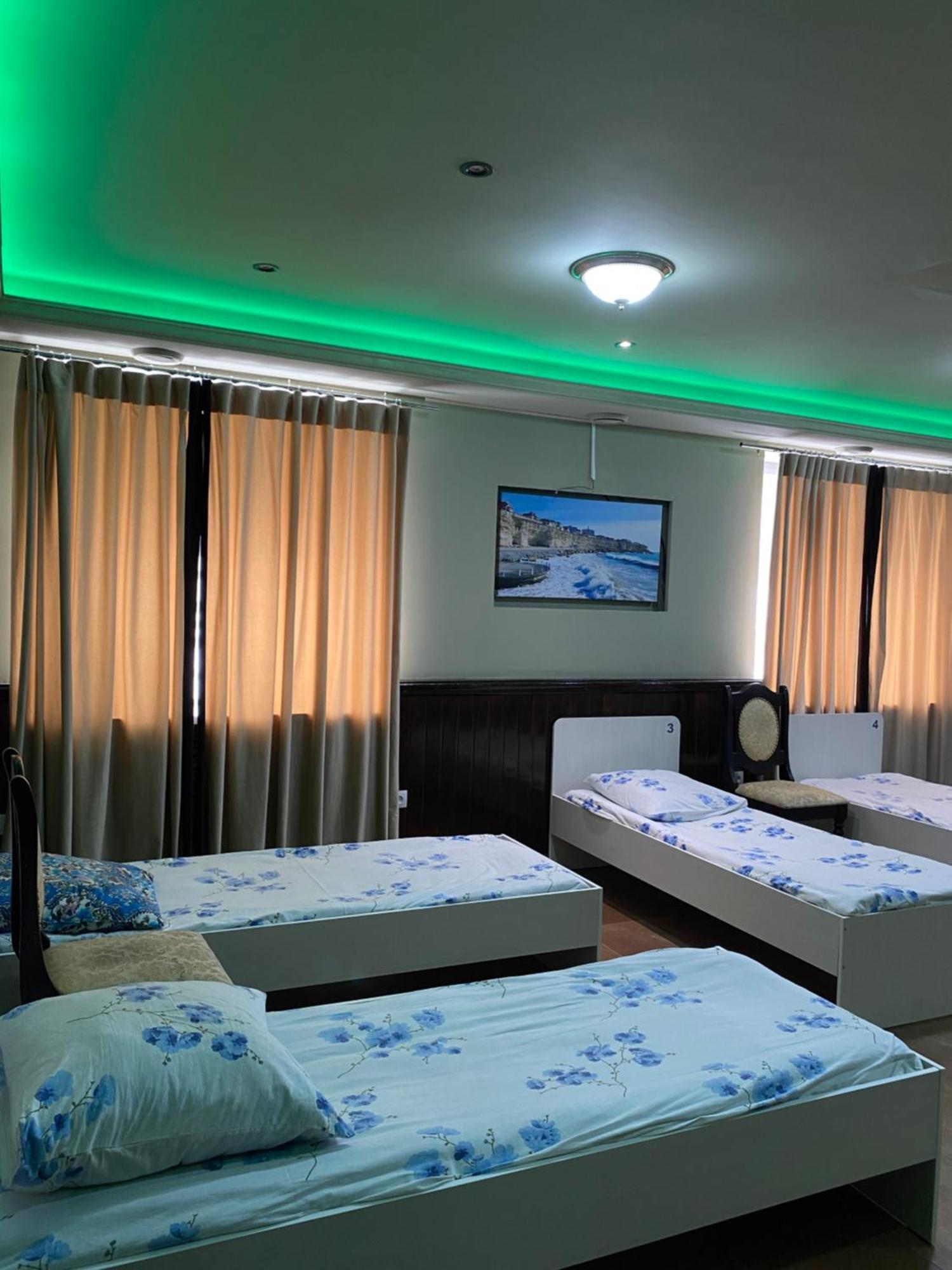 Mang'O Hostel Актау Екстериор снимка