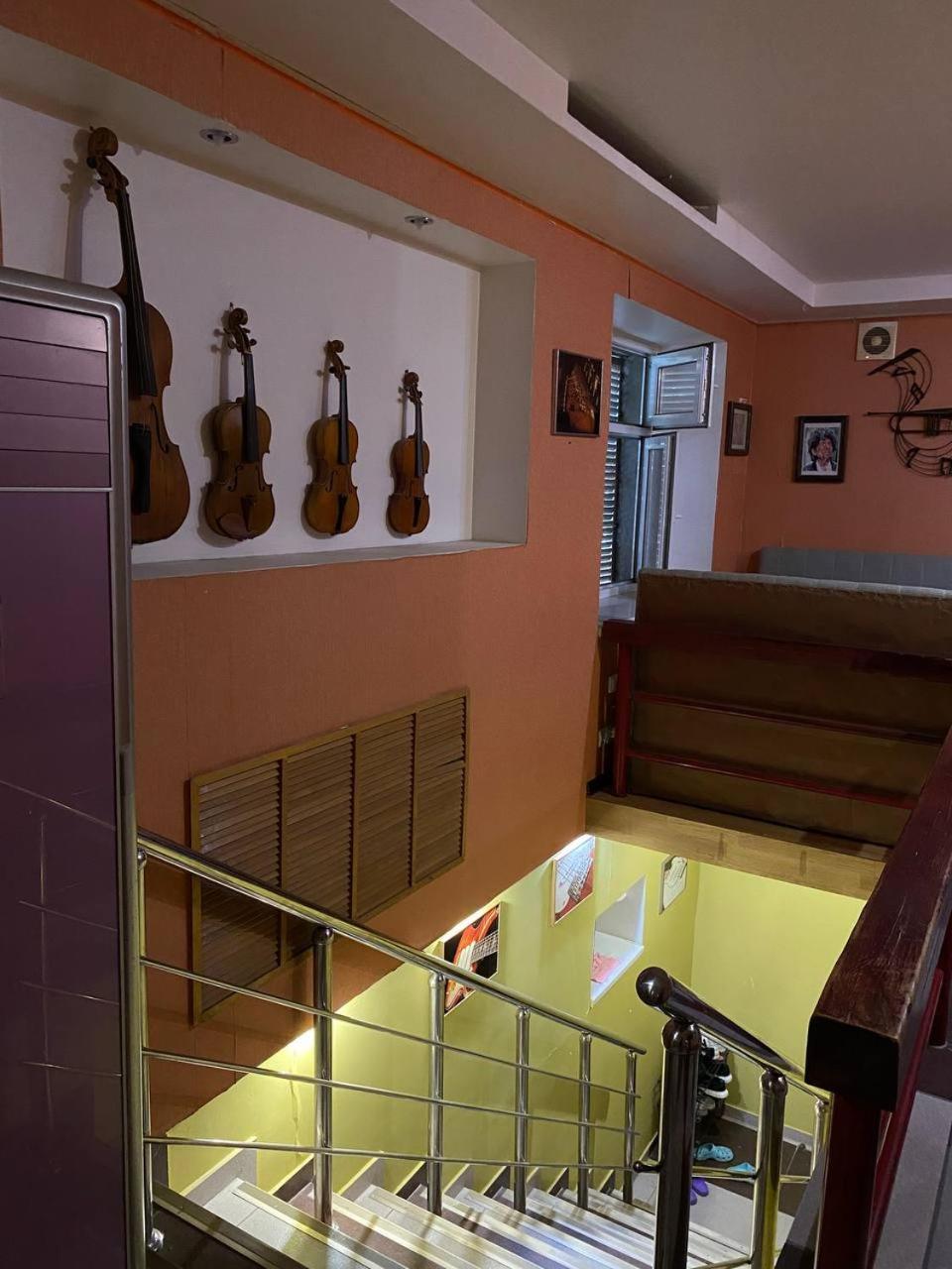 Mang'O Hostel Актау Екстериор снимка