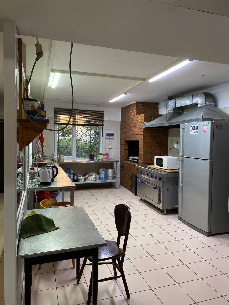 Mang'O Hostel Актау Екстериор снимка